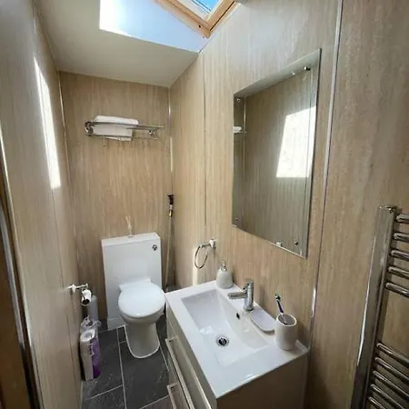 Atlantic 2 Bedroom With Parking Port Isaac
